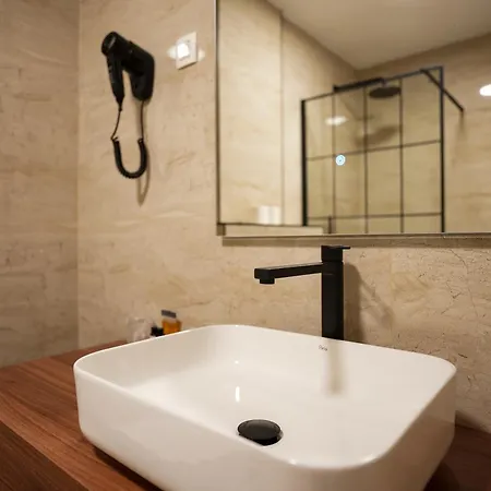 River Bed & Breakfast Buna