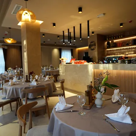 River Bed & Breakfast *